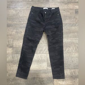 Social Standard by Sanctuary Camo Ankle Skinny Jeans